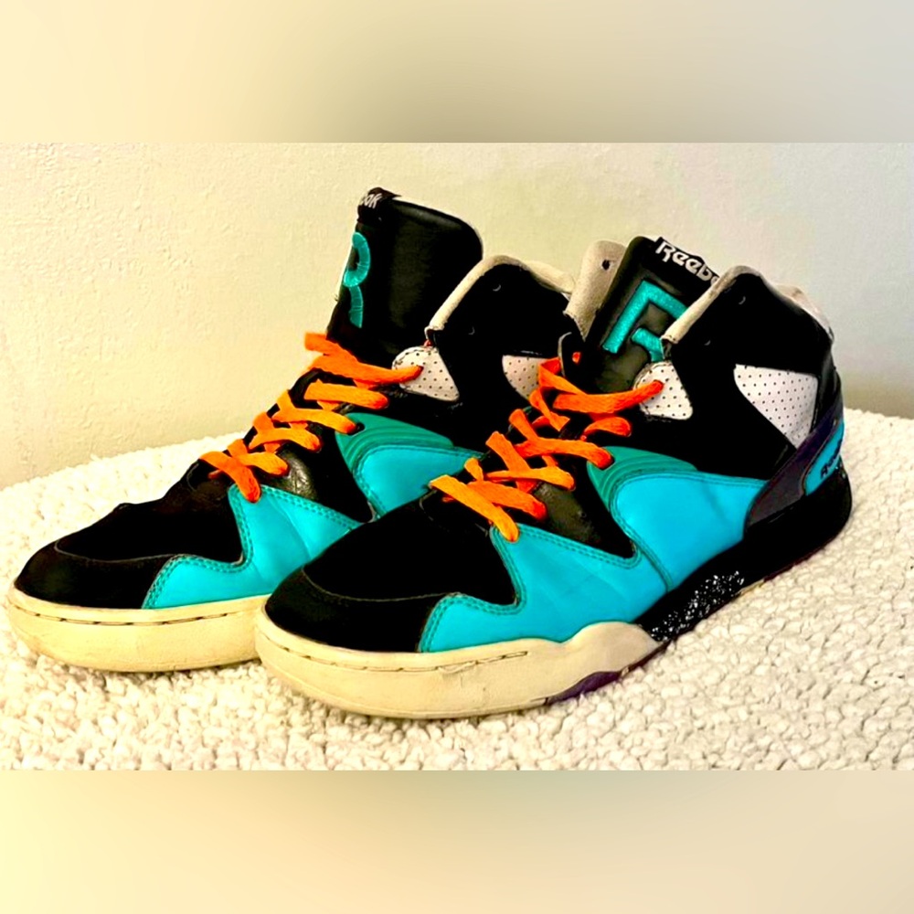 Vintage Reebok Sneakers! Size 11